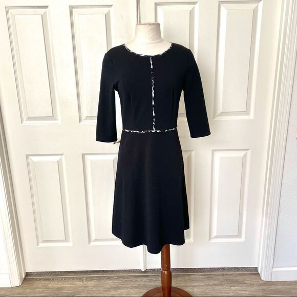 Black 3/4 sleeve dress with leopard trim - Picture 5 of 11